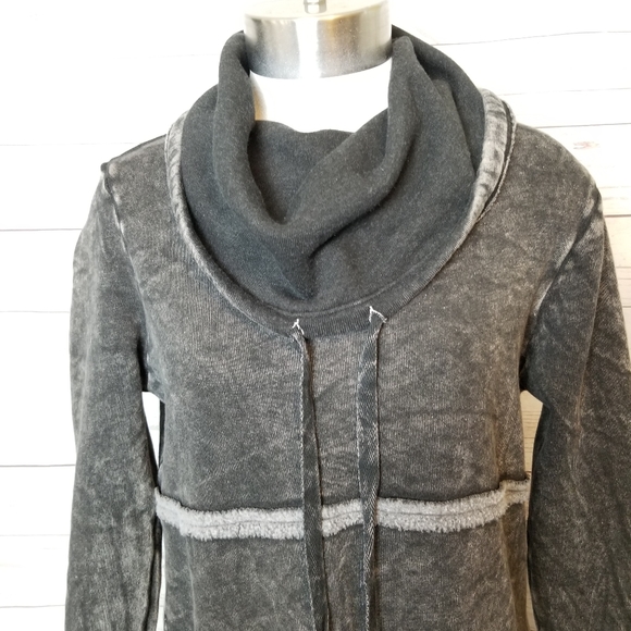 Beau Jours Fleece Aine Sweatshirt - Picture 6 of 8